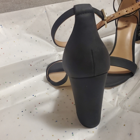 Call it Spring - Black Heels 👠 ♥️ - Picture 6 of 6